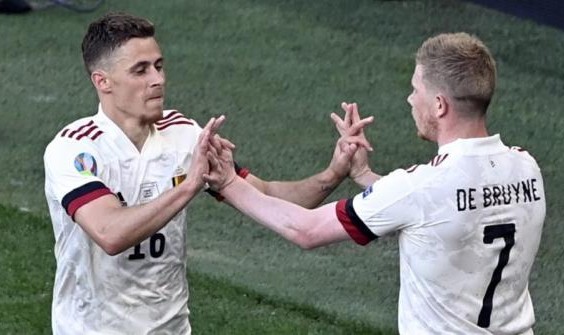 yl23455永利最新网址-德布劳内后又两人阳性！比利时队内或出现集体感染